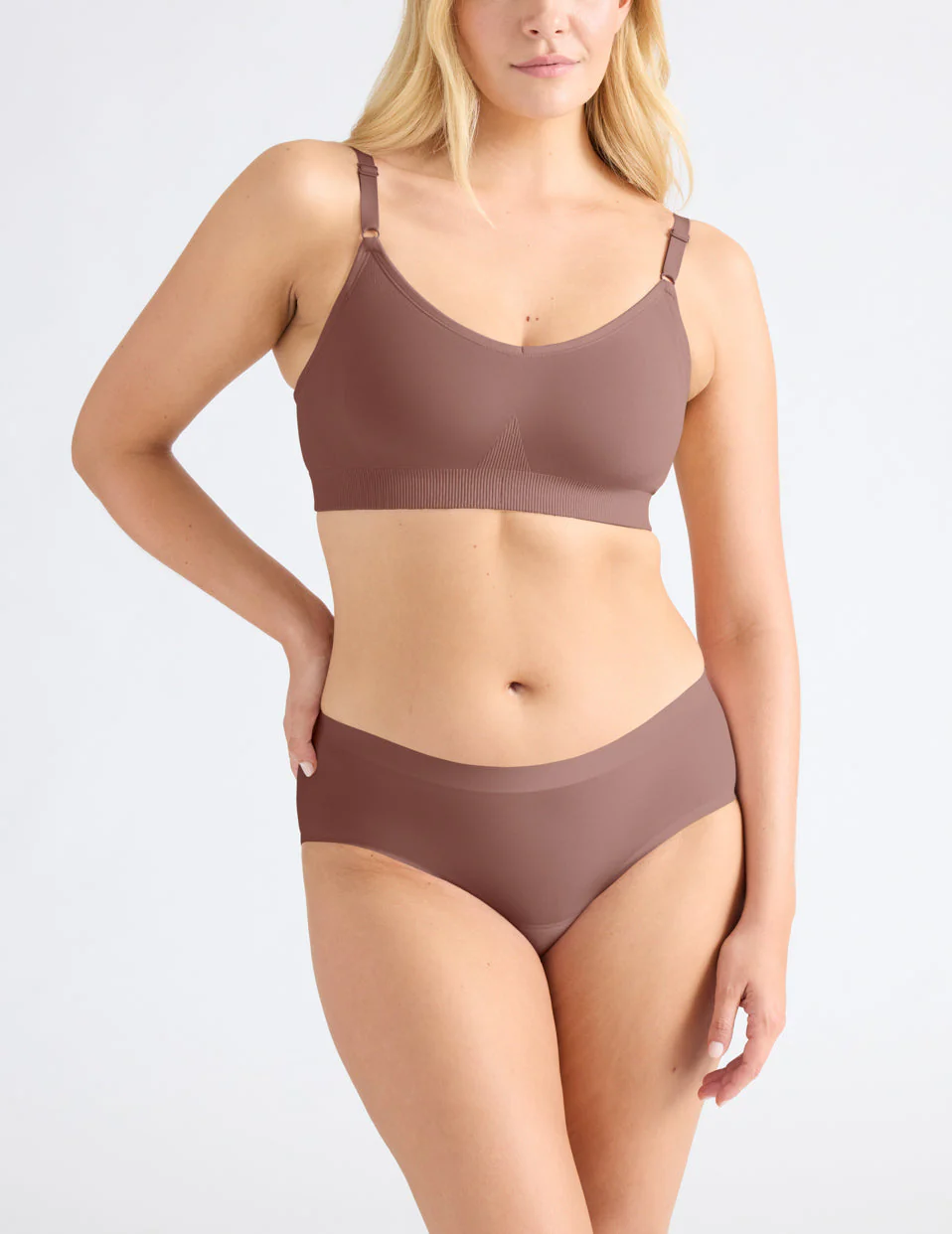 Good to Go Seamless Bra - Last Call - Image 11