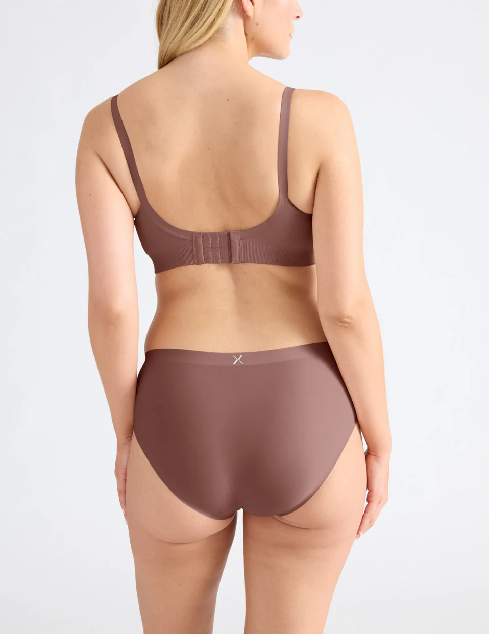 Good to Go Seamless Bra - Last Call - Image 15