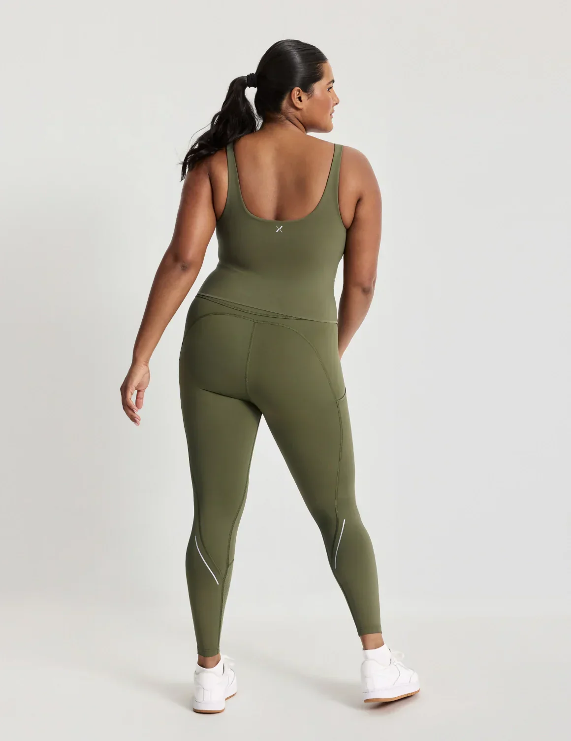 HiTouch™️ Active Contour Tank - Image 9