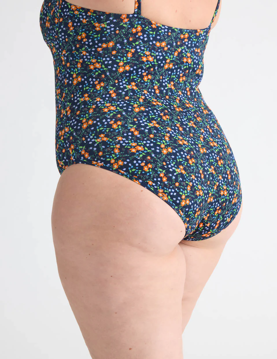 Leakproof Deep V One Piece Swimsuit - Image 14