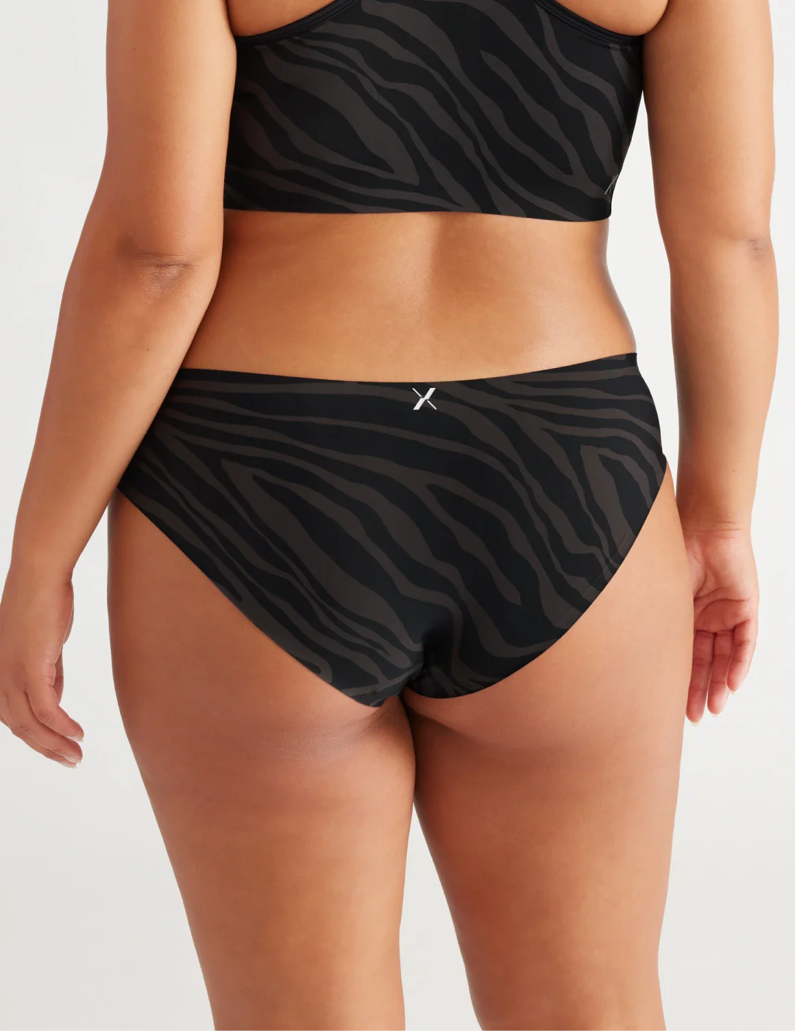 Light Leakproof No-Show Bikini 3-Pack - Image 10