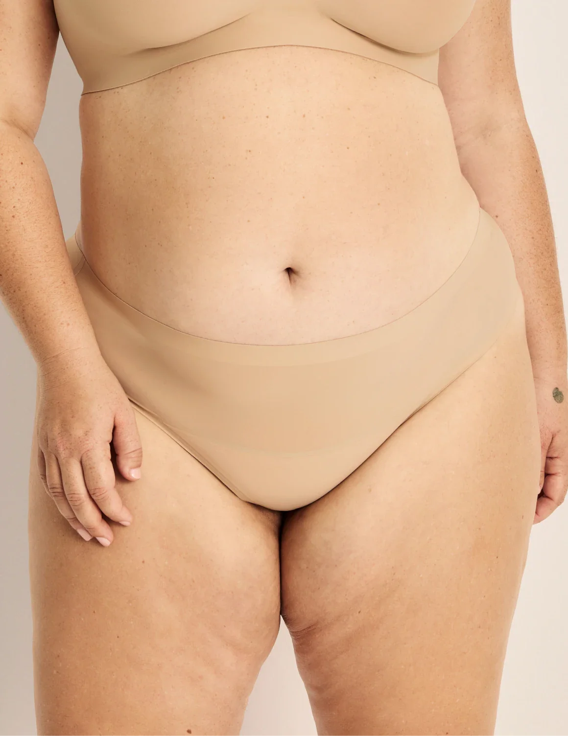 Light Leakproof No-Show Thong - Image 5