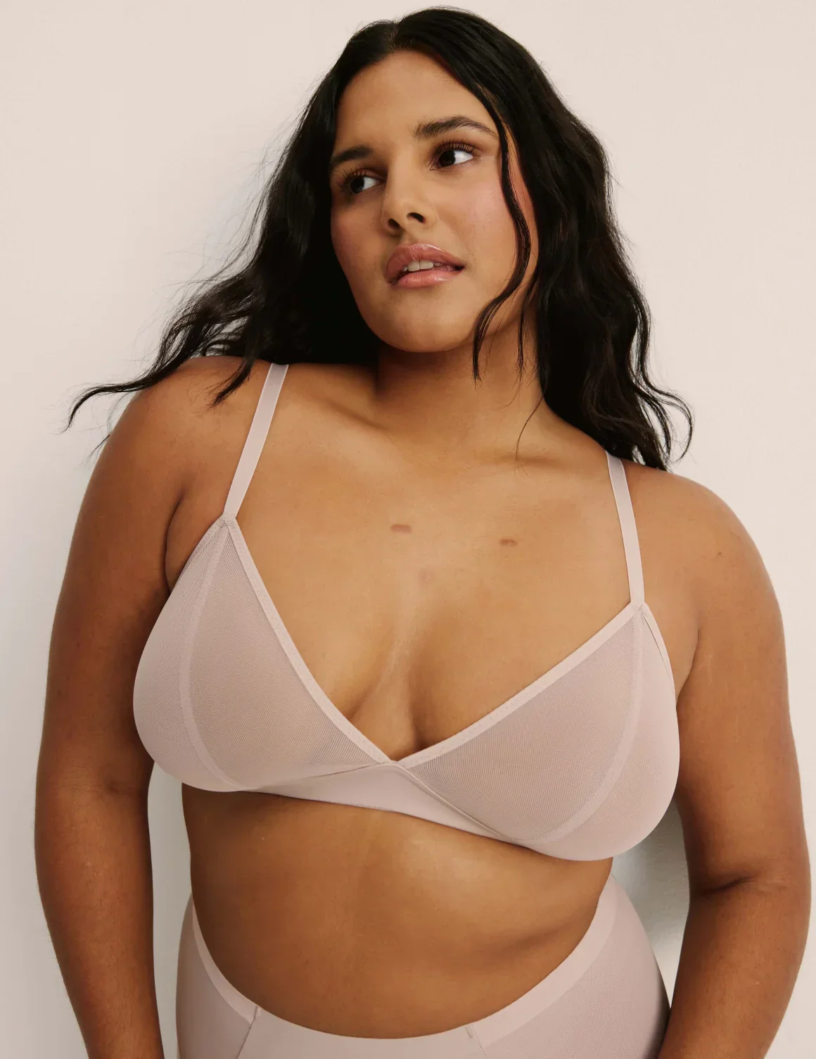 Mesh Deep V Bra - Image 31