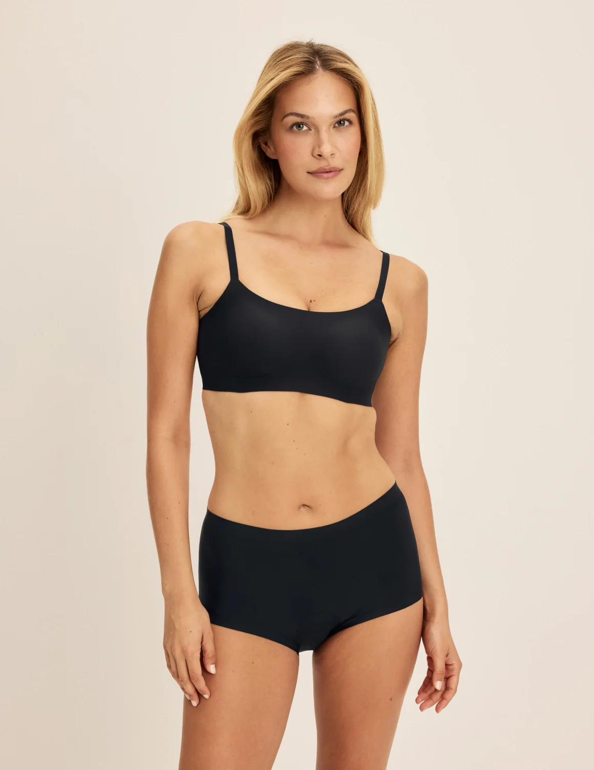 Revolution Scoop Bra - Last Call - Image 6