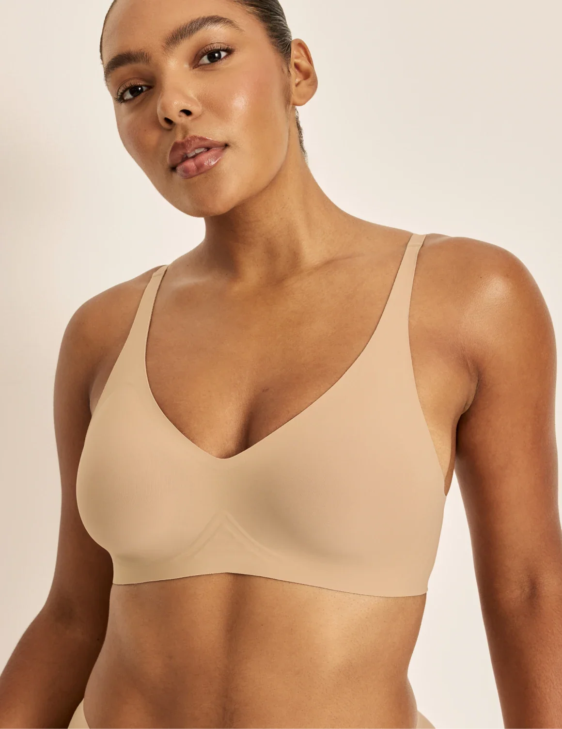 Revolution V-Neck Bra - Image 7