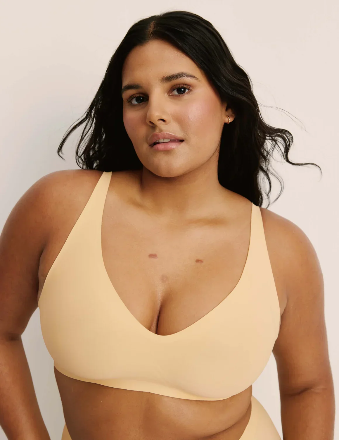 Revolution V-Neck Bra - Last Call - Image 3